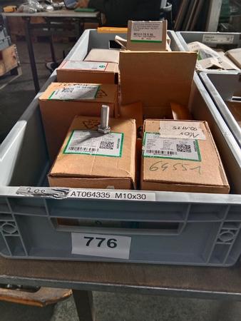 ca. 500 Stk. Schrauben, M8, M10 und M12