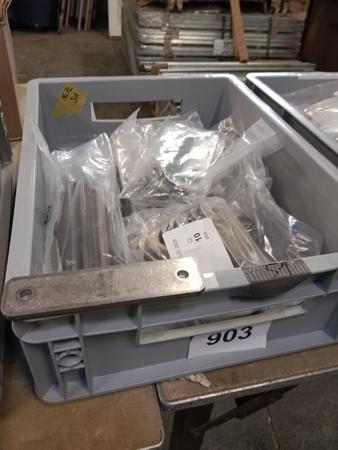 ca. 100 Stk. Montageplatten