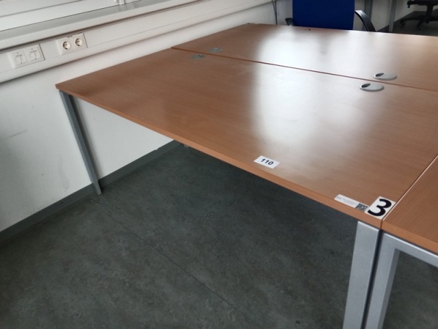 Hali Schreibtisch, ca. 180 x 80 cm?d=2026-10-29 17:43:14