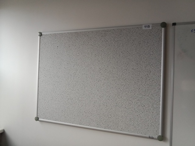 Pinnwand 120 x 90 cm