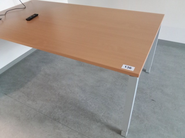 Beistelltisch 180 x 80 cm?d=2026-10-29 17:49:43