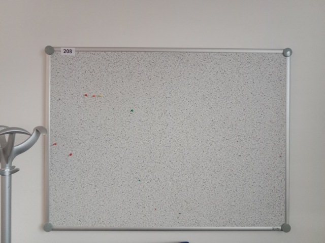 Pinnwand 120 x 90 cm