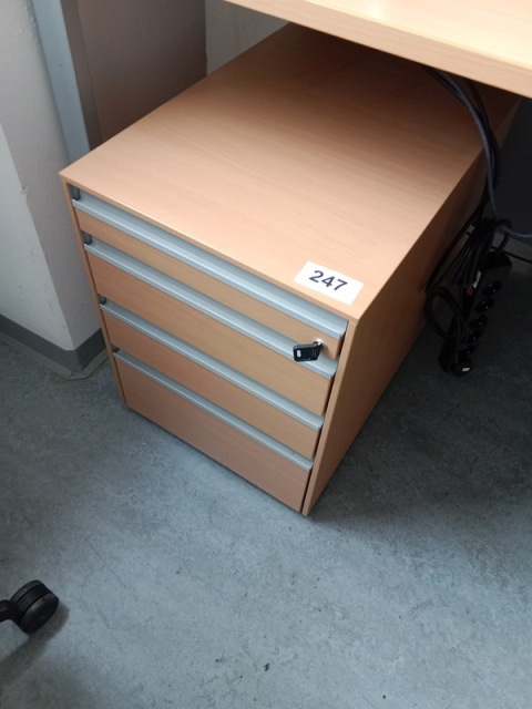 Hali Rollcontainer, ca. 43 x 60 x 55 cm?d=2026-10-29 17:43:01