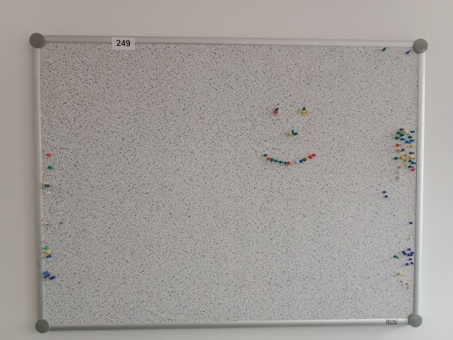 Pinnwand 120 x 90 cm