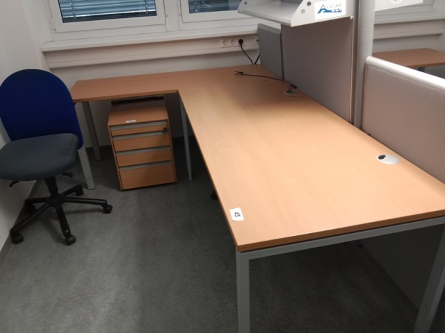 L-f&ouml;rmige Schreibtisch-Kombination 260 x 80-160 cm