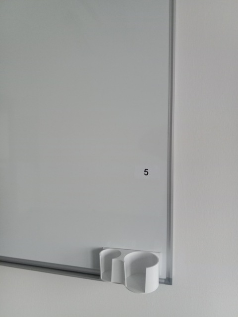 Whiteboard 150 x 100 cm?d=2026-10-29 17:30:21