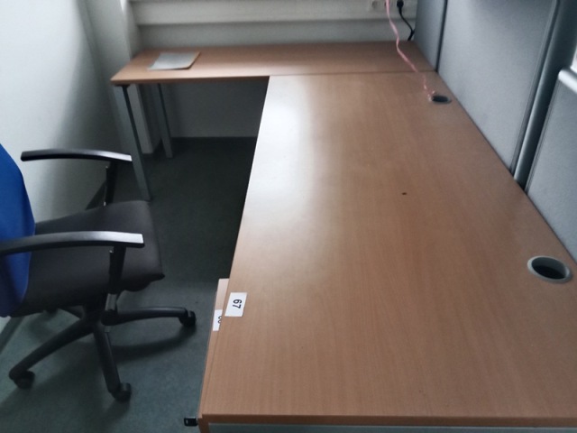 L-f&ouml;rmige Schreibtisch-Kombination 260 x 80-160 cm