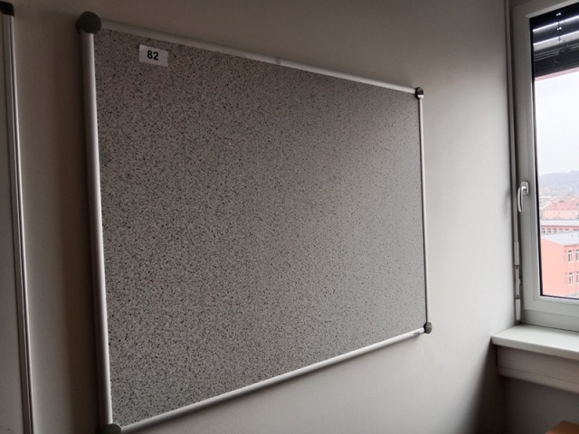 Pinnwand 120 x 90 cm