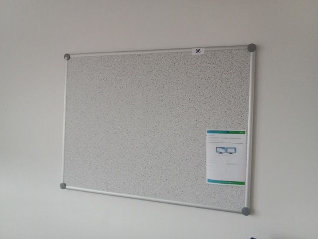 Pinnwand 120 x 90 cm