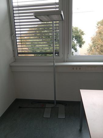 Bürostehleuchte Waldmann, Höhe 190 cm Bürostehleuchte Waldmann, Höhe 190 cm