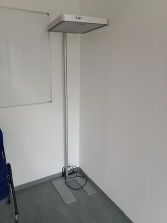 Bürostehleuchte Waldmann, Höhe 190 cm Bürostehleuchte Waldmann, Höhe 190 cm
