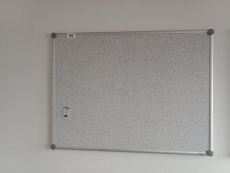 Pinnwand 120 x 90 cm Pinnwand 120 x 90 cm