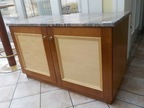 Anrichte Modell Roma ca. L 145 x T 63 x H 87 cm mit Doppeltüre und Granitarbeitsplatte Anrichte Modell Roma ca. L 145 x T 63 x H 87 cm mit Doppeltüre und Granitarbeitsplatte